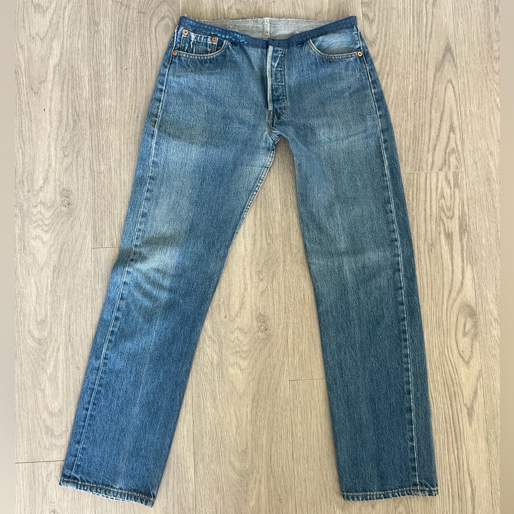 Low Rise Customized Levi’s - Picture 3 of 4